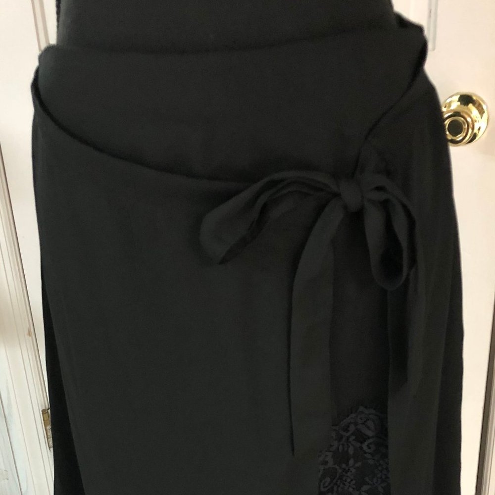 Zara Black Basic Skirt